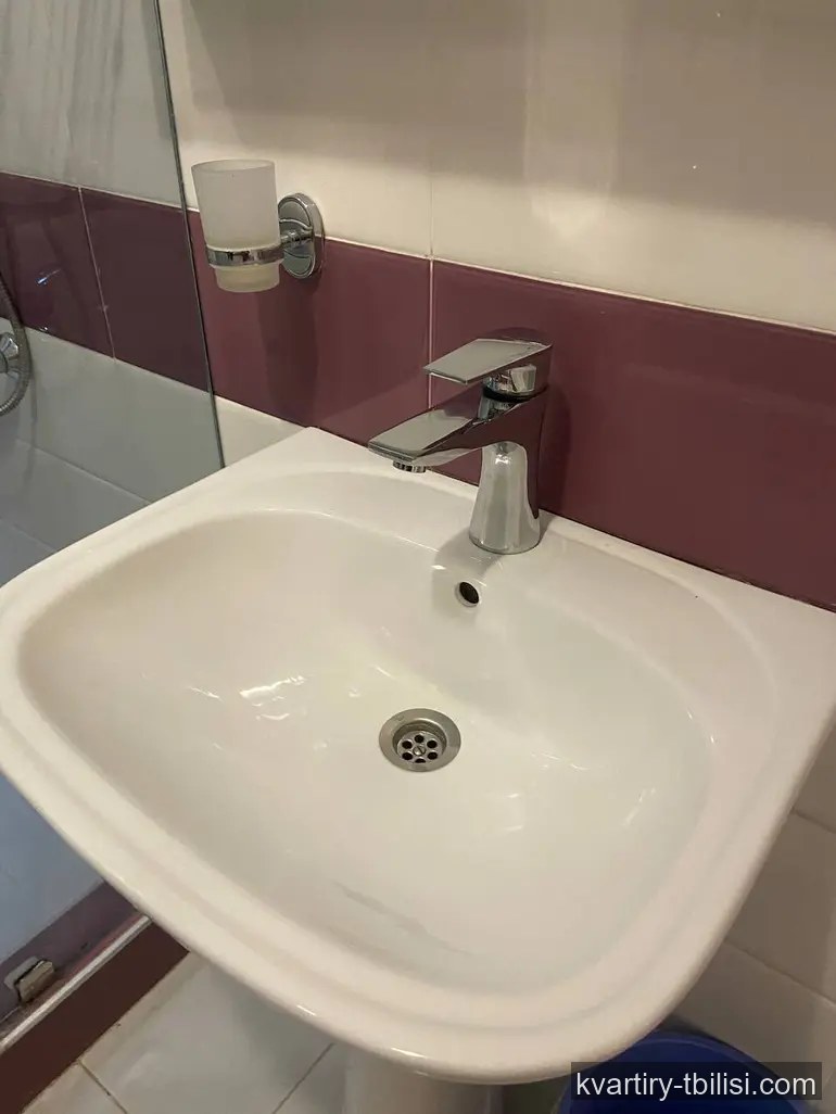 Двухкомнатная квартира на Сабуртало — 700 USD/мес | Tbilisi Homes