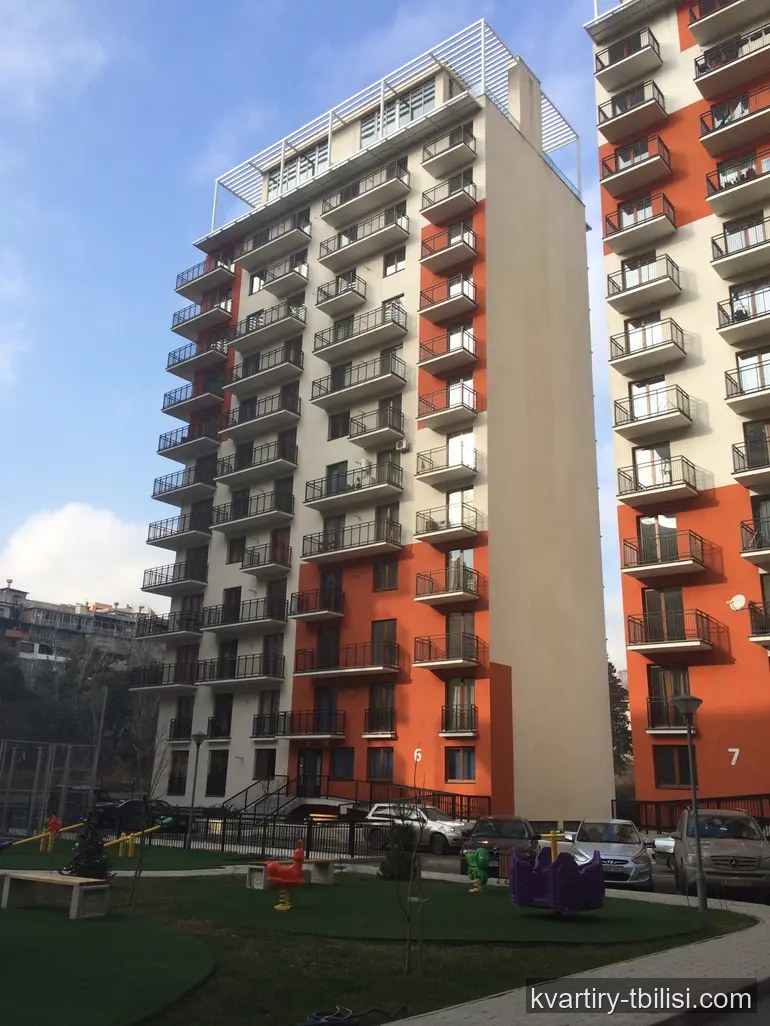 Двухкомнатная квартира на Сабуртало — 720 USD/мес | Tbilisi Homes