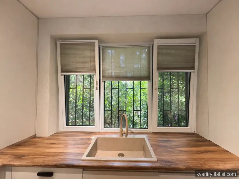 2-bedroom Apartment for rent in Saburtalo, Tbilisi, 30 sqm, floor 1/5 — 550 USD/month | Tbilisi Homes