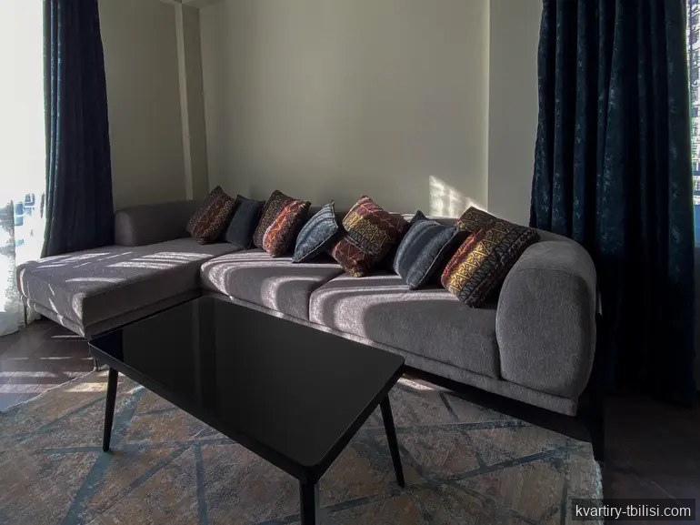 2-bedroom Apartment for rent in Saburtalo, Tbilisi, 75 sqm, floor 3/9 — 1 800 USD/month | Tbilisi Homes