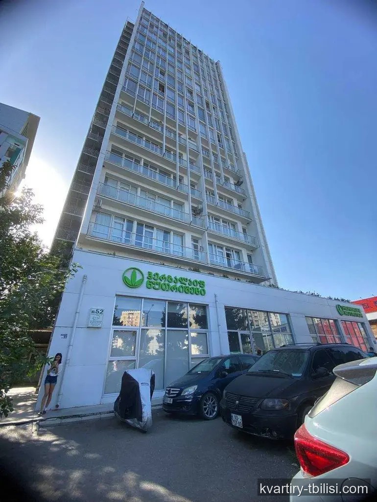 ქირავდება 2 ოთახიანი ბინა საბურთალოზე, 50 მ², 14/17 სართული — 550 USD/თვეში | Tbilisi Homes
