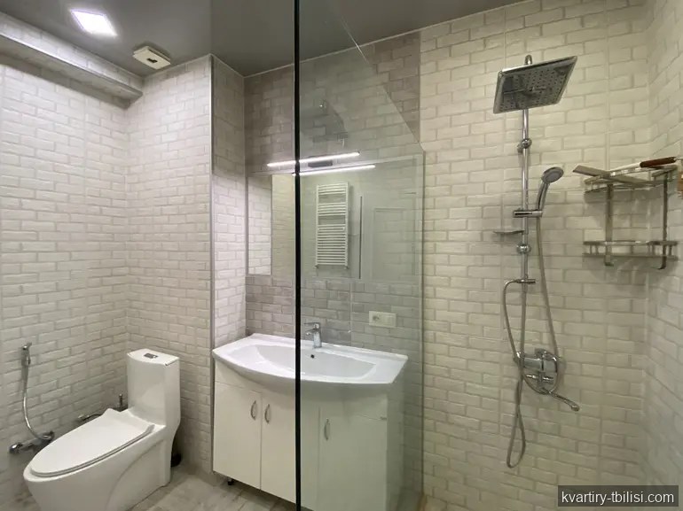 Двухкомнатная квартира на Сабуртало — 1 200 USD/мес | Tbilisi Homes