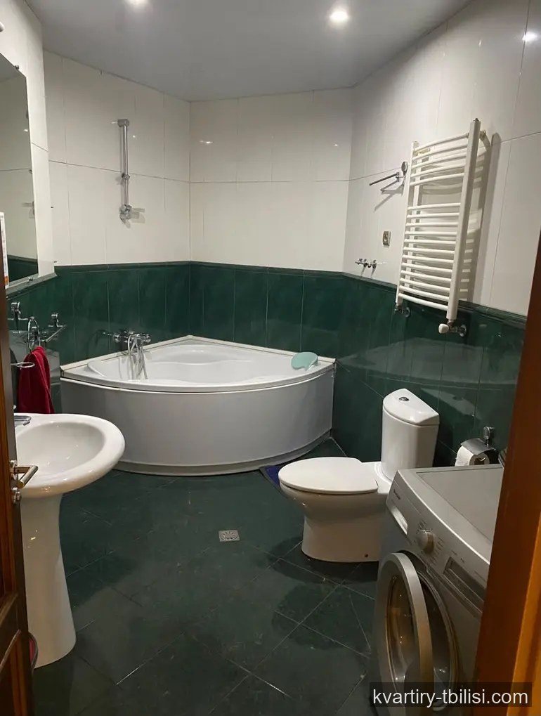 Трёхкомнатная квартира на Сабуртало — 1 000 USD/мес | Tbilisi Homes