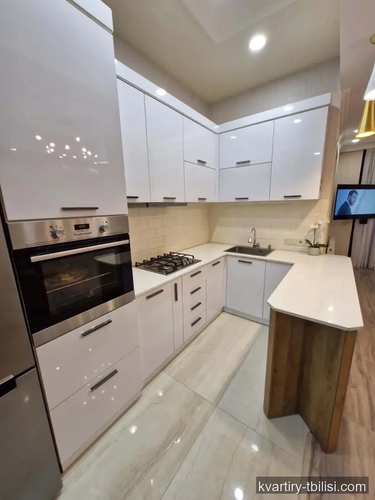 Трёхкомнатная квартира на Сабуртало — 800 USD/мес | Tbilisi Homes