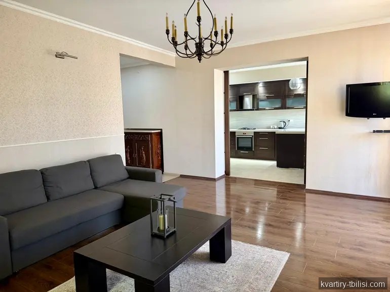 Трёхкомнатная квартира на Сабуртало — 1 000 USD/мес | Tbilisi Homes