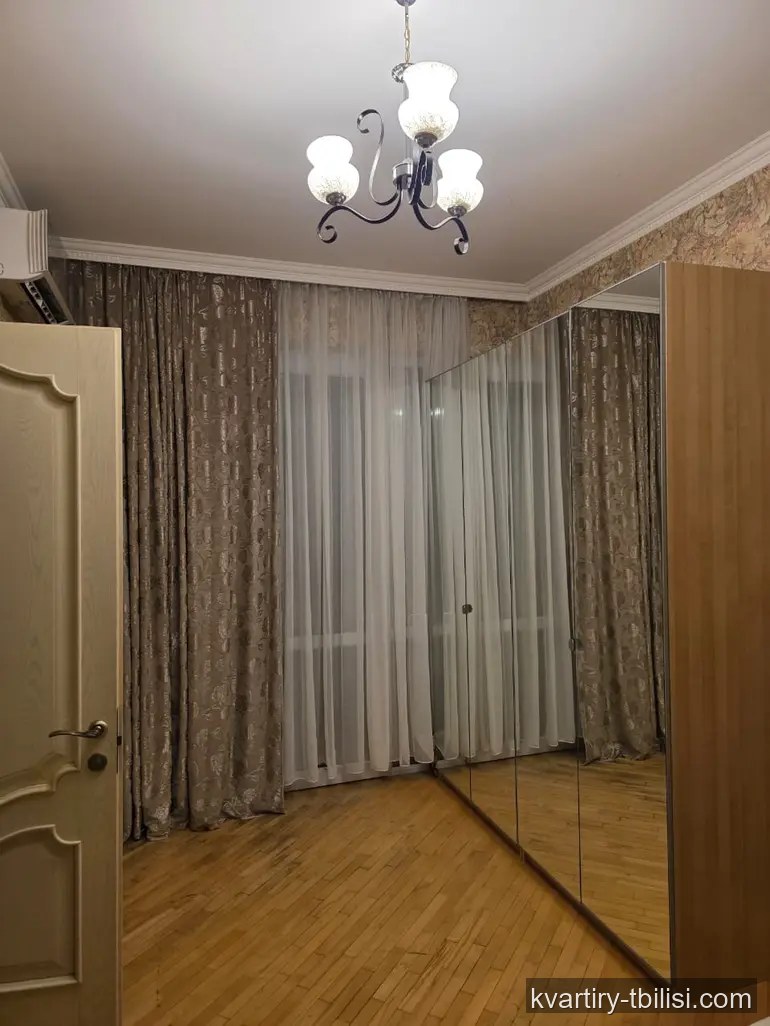 Трёхкомнатная квартира на Сабуртало — 800 USD/мес | Tbilisi Homes
