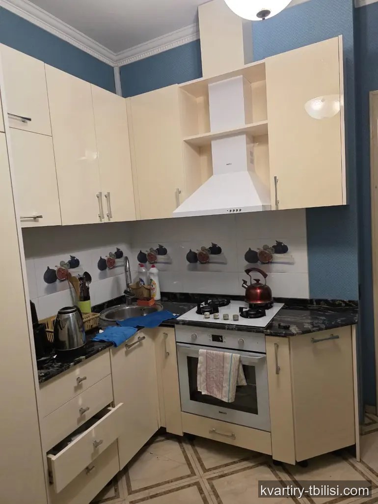Трёхкомнатная квартира на Сабуртало — 800 USD/мес | Tbilisi Homes