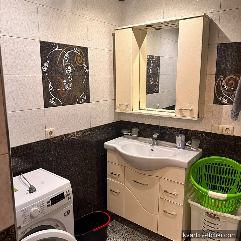 Трёхкомнатная квартира на Сабуртало — 650 USD/мес | Tbilisi Homes