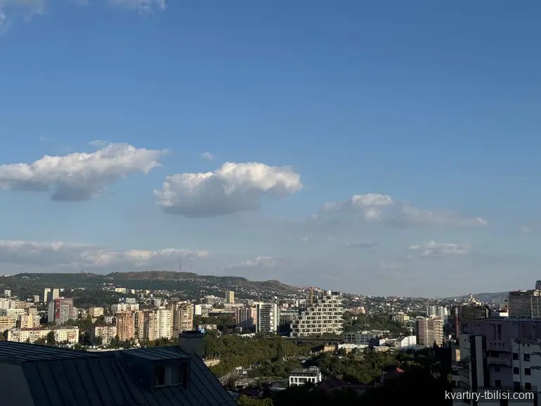 Трёхкомнатная квартира на Сабуртало — 1 400 USD/мес | Tbilisi Homes