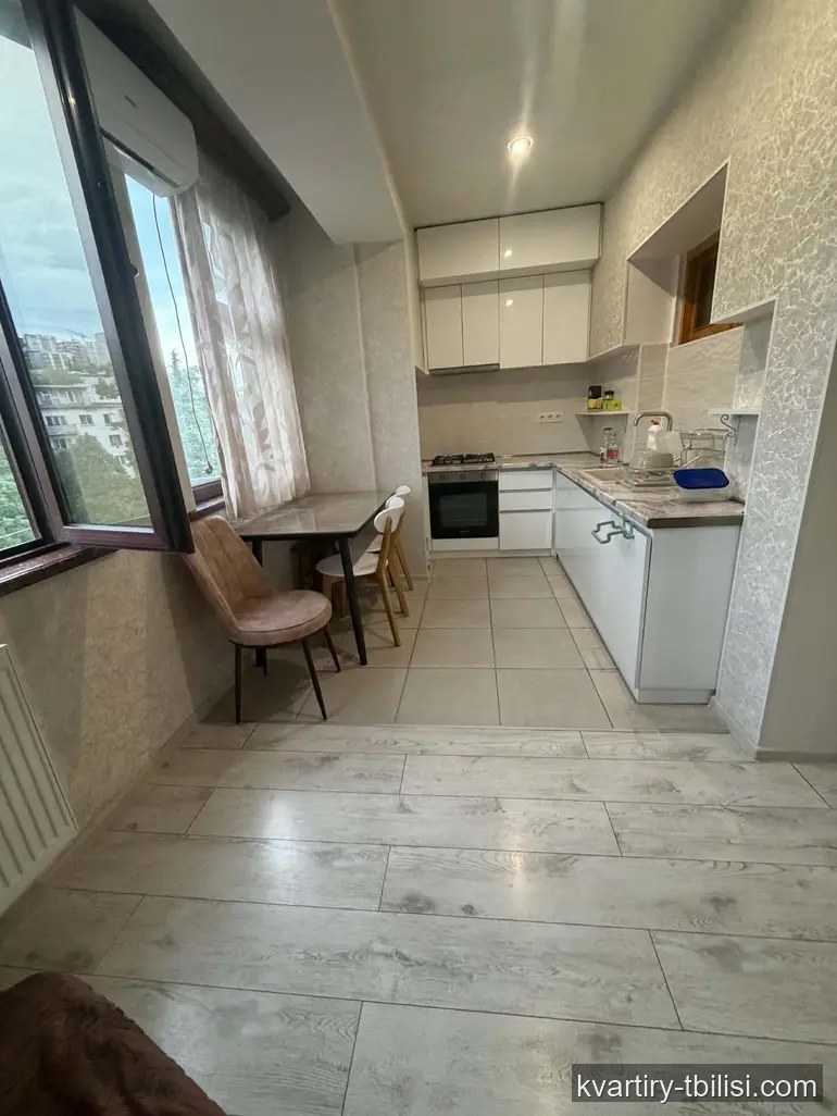 Трёхкомнатная квартира на Сабуртало — 650 USD/мес | Tbilisi Homes