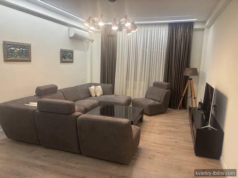 3-bedroom Apartment for rent in Saburtalo, Tbilisi, 120 sqm, floor 4/9 — 1 100 USD/month | Tbilisi Homes
