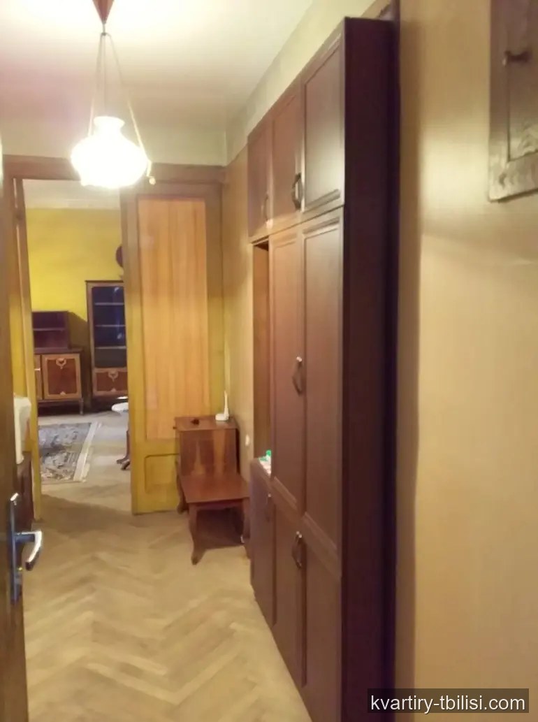 Трёхкомнатная квартира на Сабуртало — 700 USD/мес | Tbilisi Homes