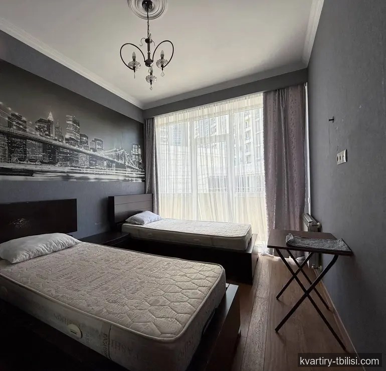 Трёхкомнатная квартира на Сабуртало — 900 USD/мес | Tbilisi Homes