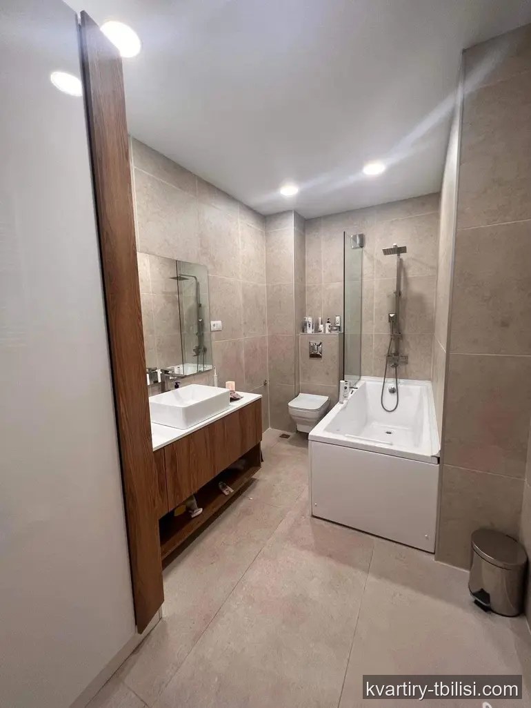 Трёхкомнатная квартира на Сабуртало — 800 USD/мес | Tbilisi Homes