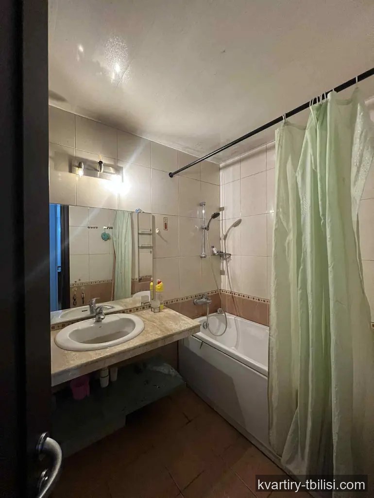 Трёхкомнатная квартира на Сабуртало — 800 USD/мес | Tbilisi Homes