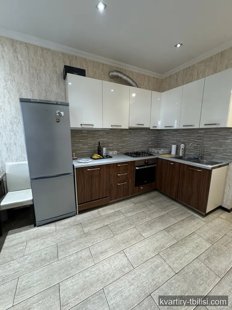 Трёхкомнатная квартира на Сабуртало — 800 USD/мес | Tbilisi Homes