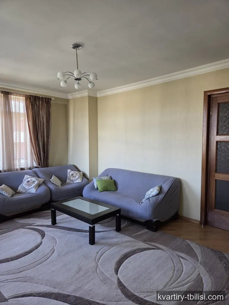 Трёхкомнатная квартира на Сабуртало — 800 USD/мес | Tbilisi Homes