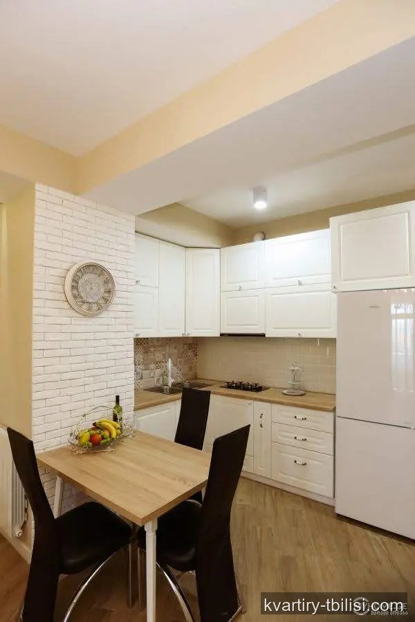 Трёхкомнатная квартира на Сабуртало — 1 000 USD/мес | Tbilisi Homes