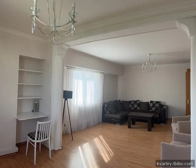 Трёхкомнатная квартира на Сабуртало — 700 USD/мес | Tbilisi Homes