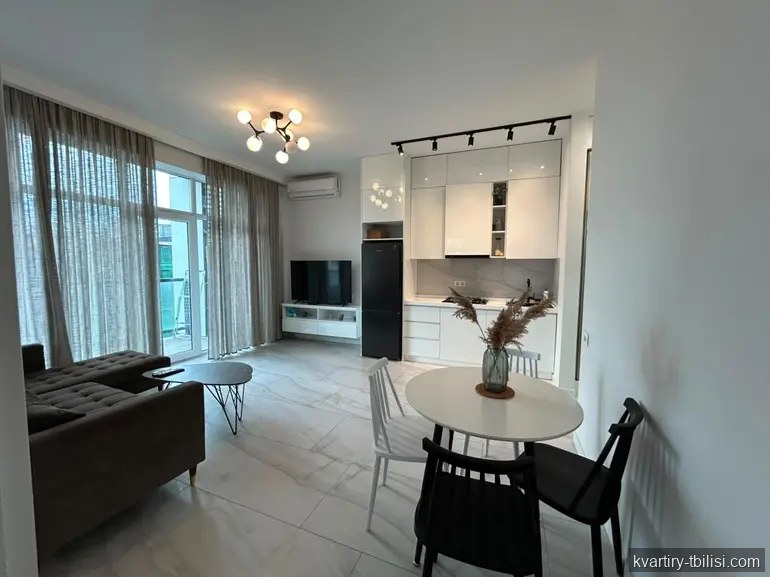 Трёхкомнатная квартира на Сабуртало — 1 200 USD/мес | Tbilisi Homes