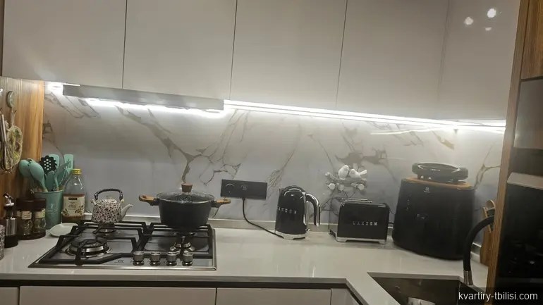 Трёхкомнатная квартира на Сабуртало — 1 000 USD/мес | Tbilisi Homes