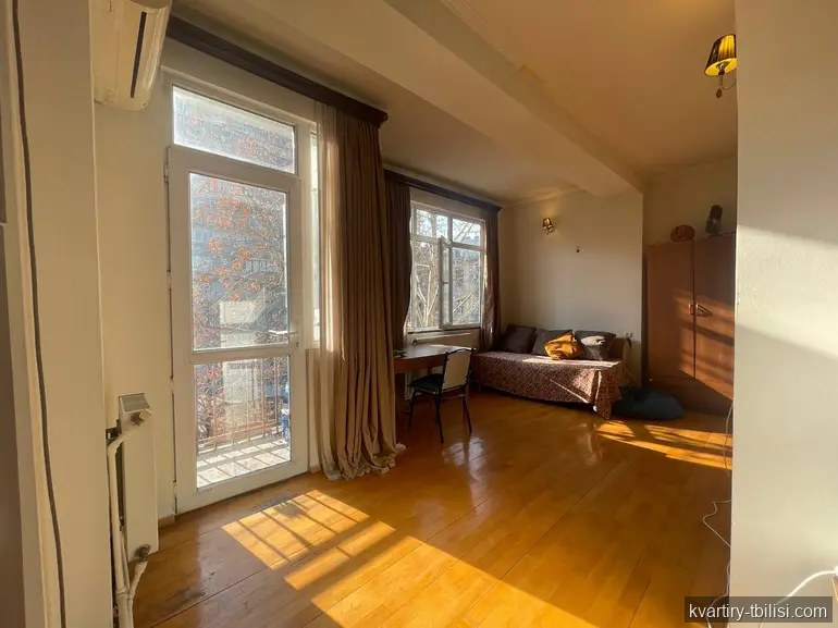 Трёхкомнатная квартира на Сабуртало — 700 USD/мес | Tbilisi Homes