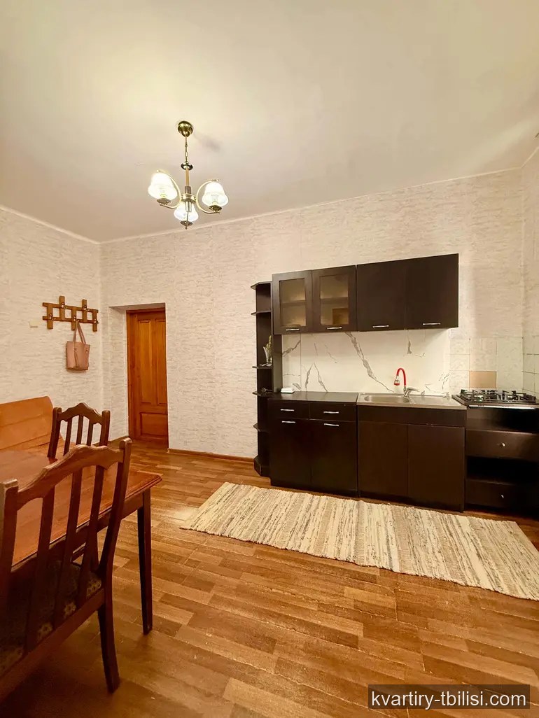 Трёхкомнатная квартира на Сабуртало — 532 USD/мес | Tbilisi Homes