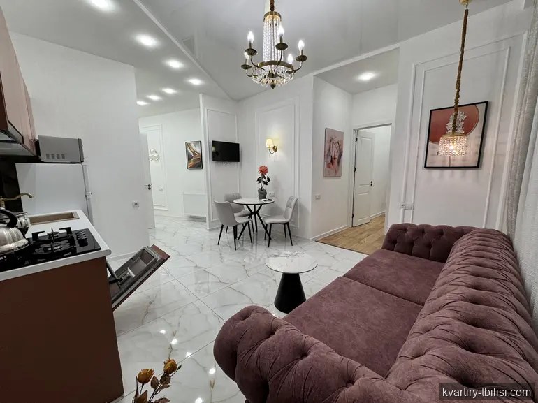 Трёхкомнатная квартира на Сабуртало — 800 USD/мес | Tbilisi Homes