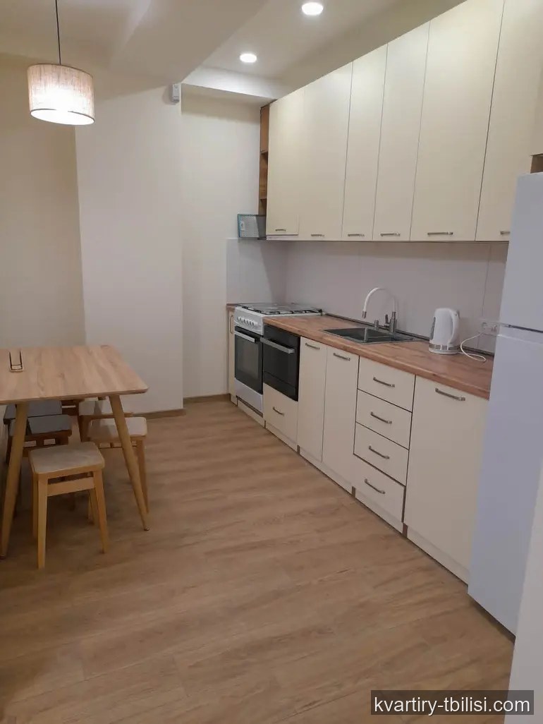 Трёхкомнатная квартира на Сабуртало — 1 000 USD/мес | Tbilisi Homes
