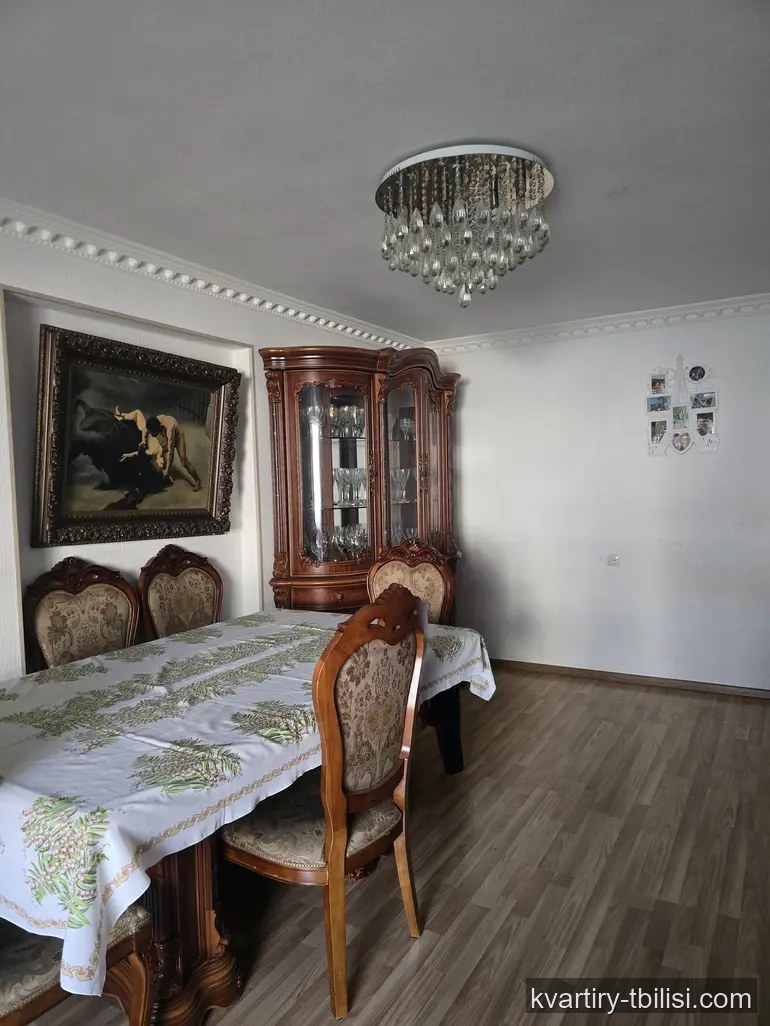 Трёхкомнатная квартира на Сабуртало — 900 USD/мес | Tbilisi Homes