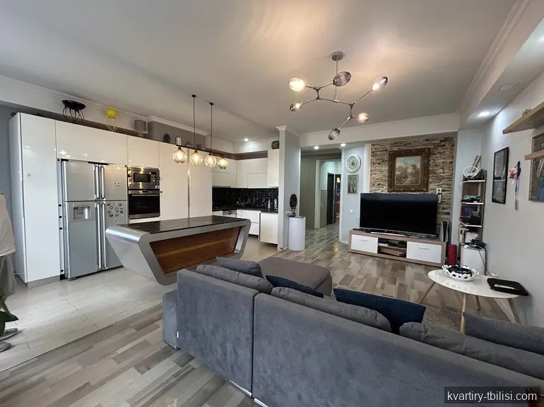 3-bedroom Apartment for rent in Saburtalo, Tbilisi, 107 sqm, floor 6/14 — 230 000 USD/month | Tbilisi Homes