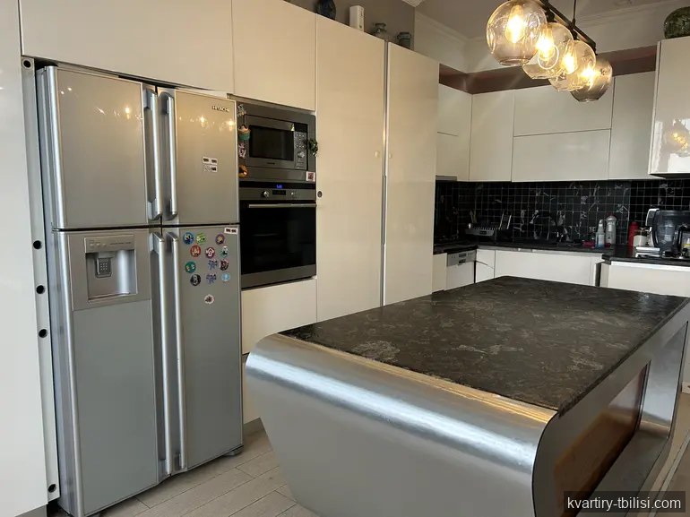 3-bedroom Apartment for rent in Saburtalo, Tbilisi, 107 sqm, floor 6/14 — 230 000 USD/month | Tbilisi Homes