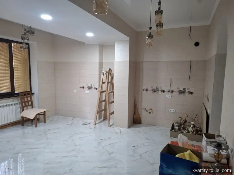 Трёхкомнатная квартира на Сабуртало — 1 500 USD/мес | Tbilisi Homes