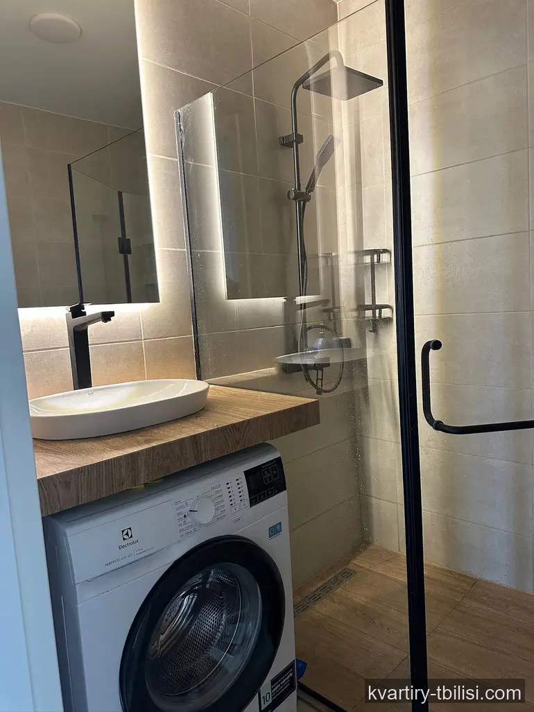 Трёхкомнатная квартира на Сабуртало — 2 500 USD/мес | Tbilisi Homes