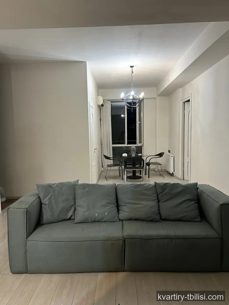 Трёхкомнатная квартира на Сабуртало — 900 USD/мес | Tbilisi Homes