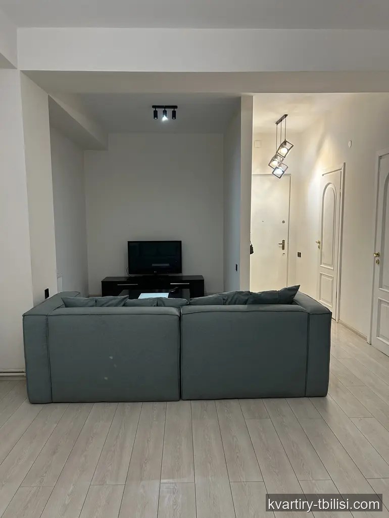 Трёхкомнатная квартира на Сабуртало — 900 USD/мес | Tbilisi Homes