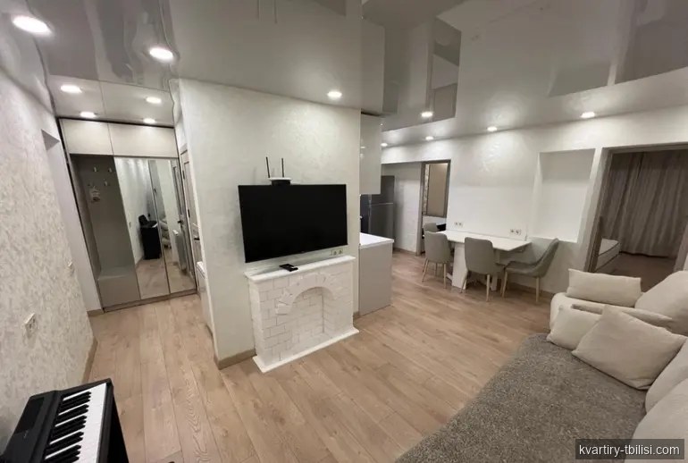 Трёхкомнатная квартира на Сабуртало — 850 USD/мес | Tbilisi Homes