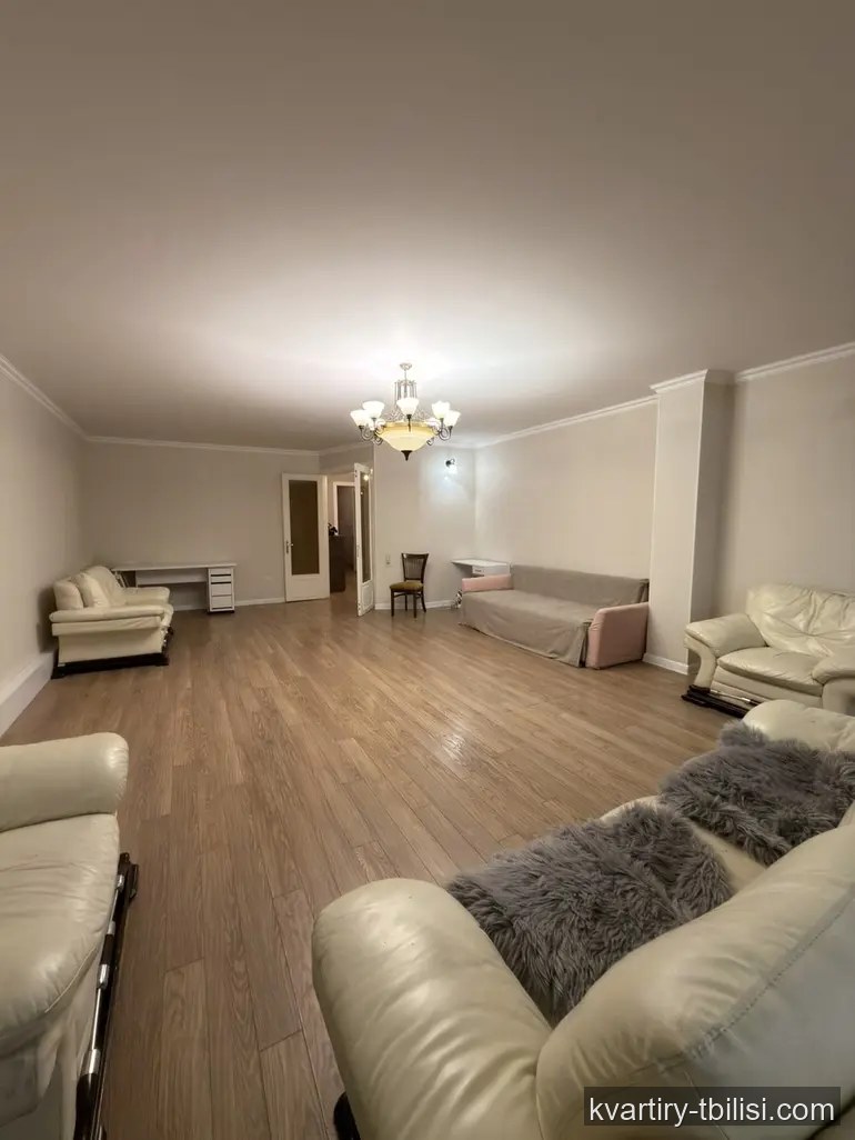 Трёхкомнатная квартира на Сабуртало — 900 USD/мес | Tbilisi Homes