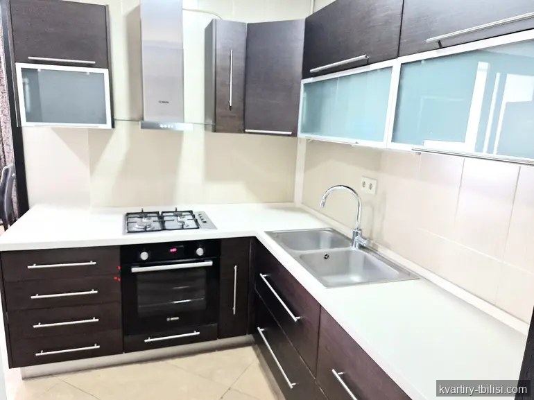 Трёхкомнатная квартира на Сабуртало — 1 200 USD/мес | Tbilisi Homes