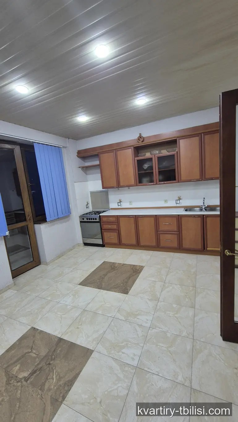 3-bedroom Apartment for rent in Saburtalo, Tbilisi, 130 sqm, floor 7/10 — 900 USD/month | Tbilisi Homes