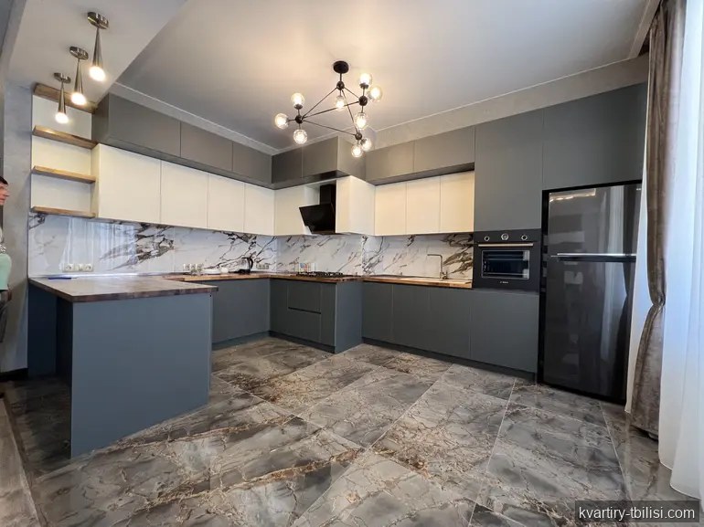 Трёхкомнатная квартира на Сабуртало — 1 300 USD/мес | Tbilisi Homes