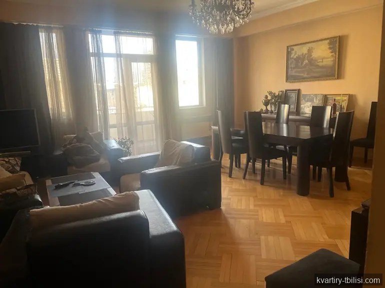 3-bedroom Apartment for rent in Saburtalo, Tbilisi, 135 sqm, floor 6/10 — 1 200 USD/month | Tbilisi Homes