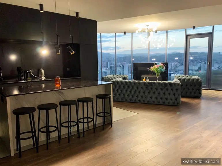 Трёхкомнатная квартира на Сабуртало — 3 300 USD/мес | Tbilisi Homes