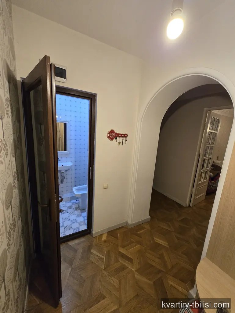Трёхкомнатная квартира на Сабуртало — 850 USD/мес | Tbilisi Homes