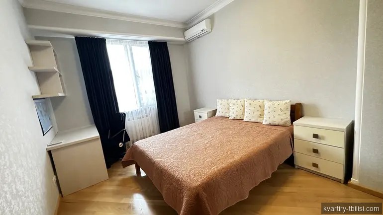 Трёхкомнатная квартира на Сабуртало — 1 200 USD/мес | Tbilisi Homes