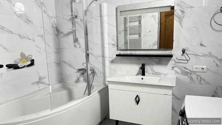 Трёхкомнатная квартира на Сабуртало — 1 200 USD/мес | Tbilisi Homes