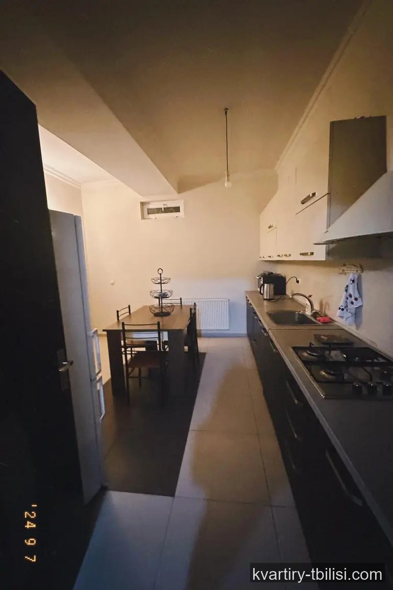 Четырёхкомнатная квартира на Сабуртало — 1 000 USD/мес | Tbilisi Homes