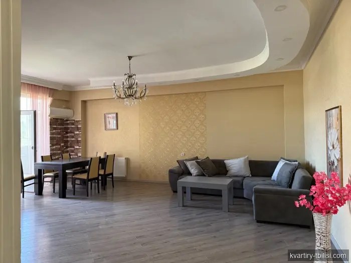 4-bedroom Apartment for rent in Saburtalo, Tbilisi, 140 sqm, floor 6/11 — 700 USD/month | Tbilisi Homes