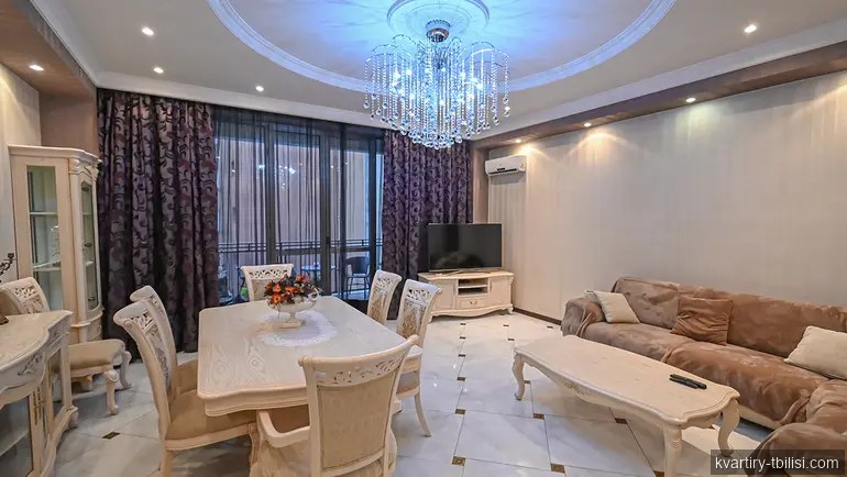 Четырёхкомнатная квартира на Сабуртало — 1 500 USD/мес | Tbilisi Homes