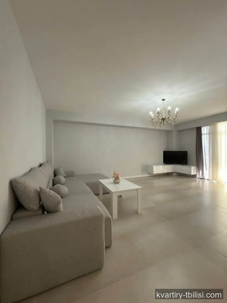 4-bedroom Apartment for rent in Saburtalo, Tbilisi, 149 sqm, floor 7/16 — 1 600 USD/month | Tbilisi Homes